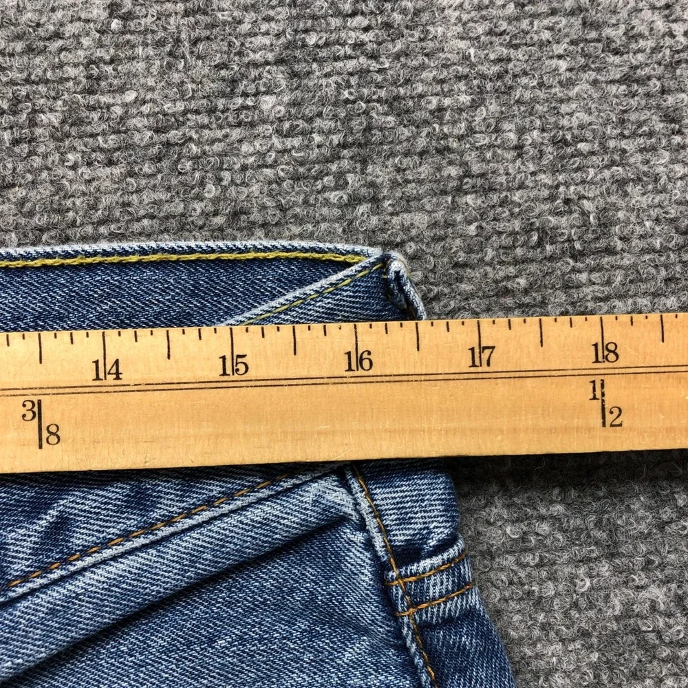 Levis 550 Relaxed Fit Jeans Mens 33x34 Medium Wash Blue Denim 00550-4891